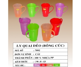 LY QUAI DẺO ( BÔNG CÚC )